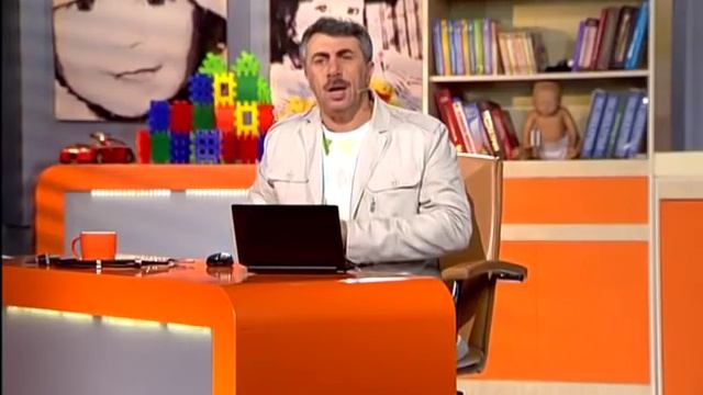 Прорезывание зубов у грудничков комаровский