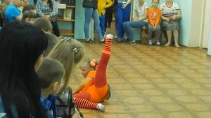 Танец "Озорная девчонка"