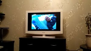 Переключаются каналы телевизора