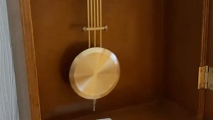 Регулировка хода интерьерных механических часов  ADLER