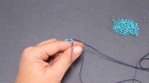 КАК СДЕЛАТЬ ДЛИННЫЕ СЕРЬГИ ИЗ БИСЕРА / HOW TO MAKE EARRINGS OF BEADS
