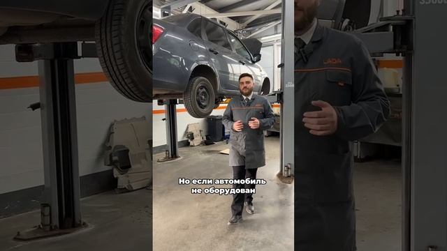 Почему колодки меняют парами?