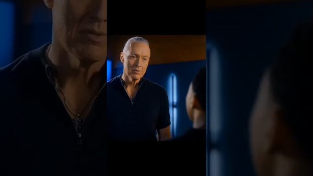 фильм кобра кай можно посмотреть по ссылке в коментраи смотреть онлайн