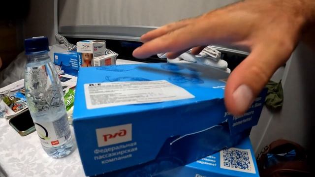 Едем на поезде 101/102 Адлер Москва. Сравниваем с двухэтажными вагонами. Как развлекаем ребёнка. смотреть онлайн