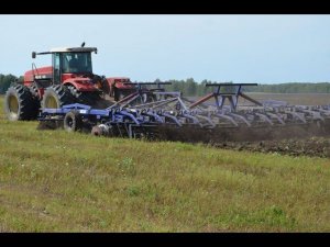 Борона дисковая тяжелая БДТ "Звезда" от компании "Анитим" (ДЕНЬ СЕЛЬХОЗТЕХНИКИ 2016)