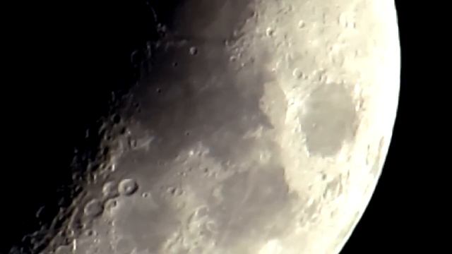 Луна Canon Powershot SX50 HS смотреть онлайн