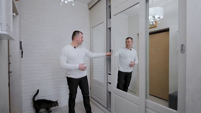 Видео-обзор от компании МЕБЕЛИТ (СПБ): шкафы в стиле Неоклассика смотреть онлайн