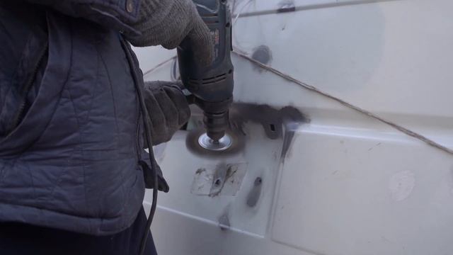 Как убрать ржавчину и рыжики из кузова автомобиля смотреть онлайн