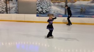 Лебедева Василиса 3 года! Фигуристка! Фигурное катание! Моя сестренка отжигает ???