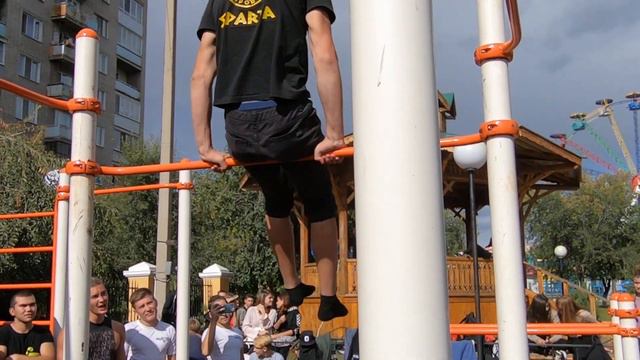 Александр Иванников