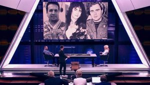 В ток-шоу "На самом деле" на Первом канале певица Светлана Разина узнает, кто отец ее дочери