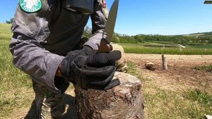 Victorinox Hunter Pro Wood - KNIFE DESTRUCTION TEST - UNTIL IT BREAKS - STEEL: 1 4110 - STAINLESS