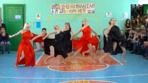 Танец девушек "А ну-ка, девушки!" (танго)10