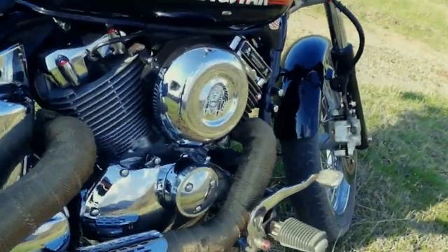 Yamaha Drag Star 400. Первый взгляд. смотреть онлайн