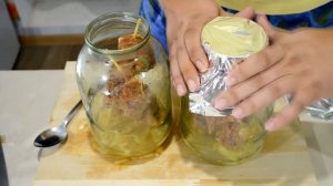 Шашлык из свинины в банке. Делаем с жидким дымом и без. Соус кетчунез (пошаговый рецепт) Похоже?