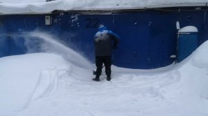 Снегоуборщик или лопата с моторчикомом Fine Power DNS