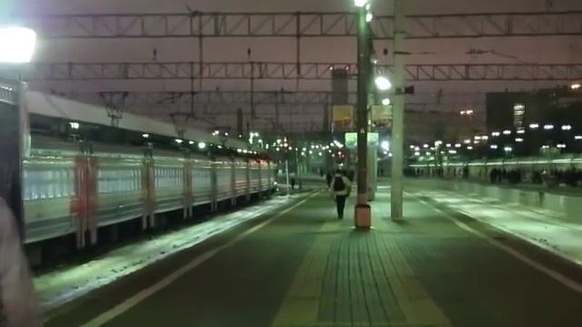 как объявляют поезда на Ярославском вокзале Москвы...
