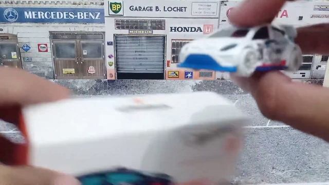 Hot Wheels Id 12 Ford Fiesta смотреть онлайн