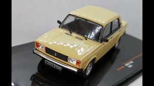 Модель ВАЗ-2105 «Жигули» (1981), бежевого цвета, в масштабе 1:43, производитель Ixo, CLC375