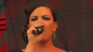 Caro Emerald Live The Other Woman @ Sziget 2012