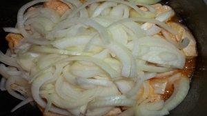 Куриное филе в сметане