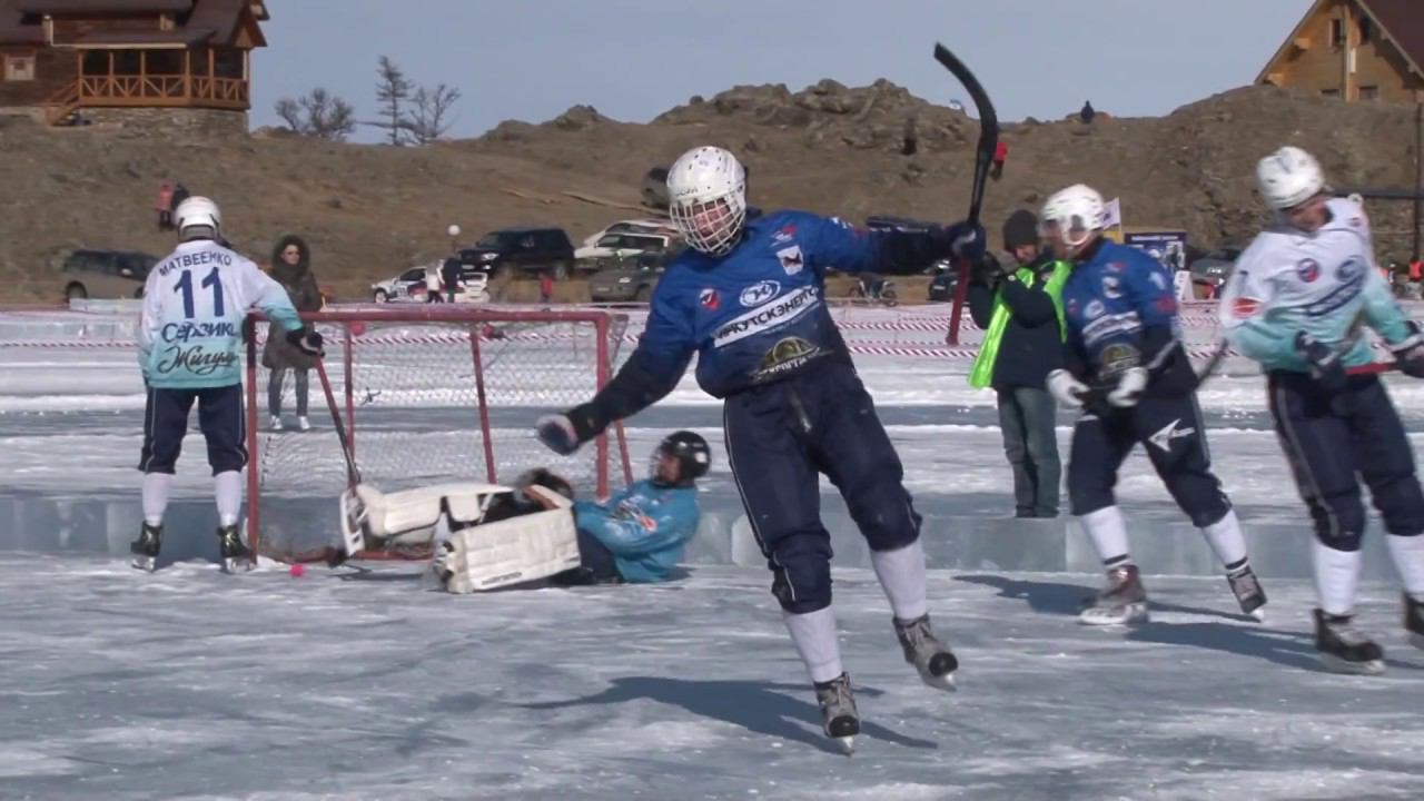 Хоккей с мячом на льду Байкала смотреть онлайн