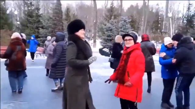 БЕЛАЯ БЕЛАЯ БЕЛАЯ СИРЕНЬ! #dance #kharkiv