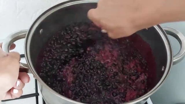 Варенье из чёрной смородины. Пятиминутка. Қарақаттан тосап.