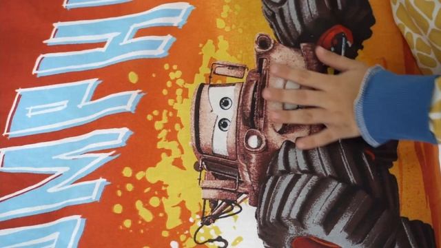 Комплект детского постельного белья "Молния Маккуин" смотреть онлайн