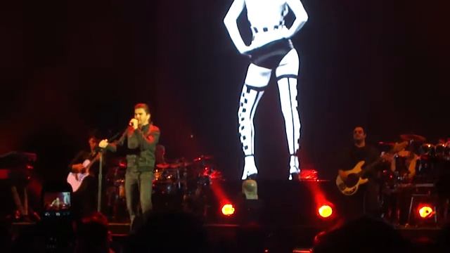 Juanes Houston 2011 - La Camisa Negra смотреть онлайн