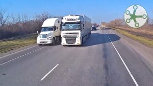 И снова про движение по обочине для пропуска едущих сзади