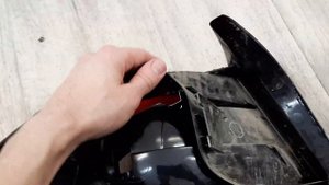 Установка заднего фонаря поло седан / Depo 441-19D1R-LD-UE