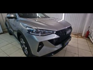 Бронирование кузова автомобиля Haval F7, оклейка хрома на переднем бампере, установка сетки