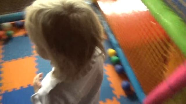 ВЛОГ Челочка Пинки Пай ♡ Сводили Алису в парк развлечения смотреть онлайн