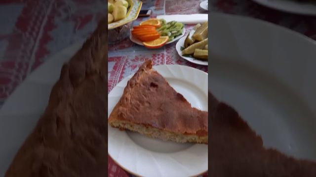 К маме на пироги.Мама и бабушка принимает поздравления в женский праздник 🌹🌹🌹 смотреть онлайн