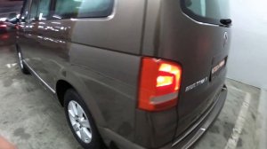 Volkswagen Multivan T5 Рестайлинг 2.0 AMT (140 л.с.) 2012