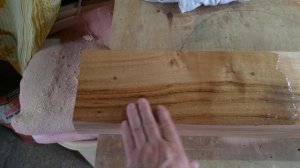 Нужен совет. Полиэфирная смола липнет???