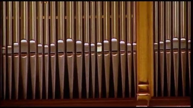 BACH: TOCCATA AND FUGUE IN D MINOR (BWV 565) - XAVER VARNUS (ORGAN) смотреть онлайн