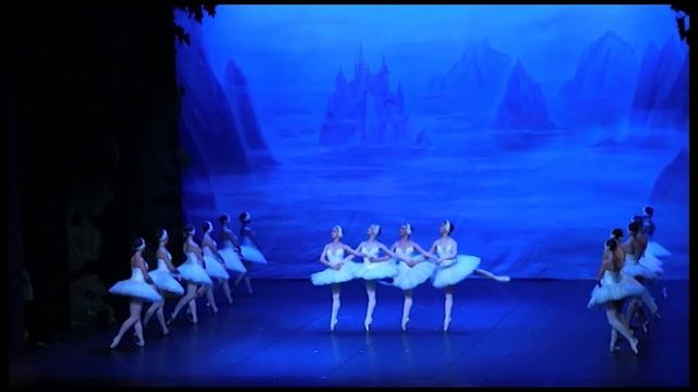 Der Tanz der vier kleinen Schwäne, Schwanensee смотреть онлайн