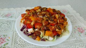 Салат с хурмой вкусный