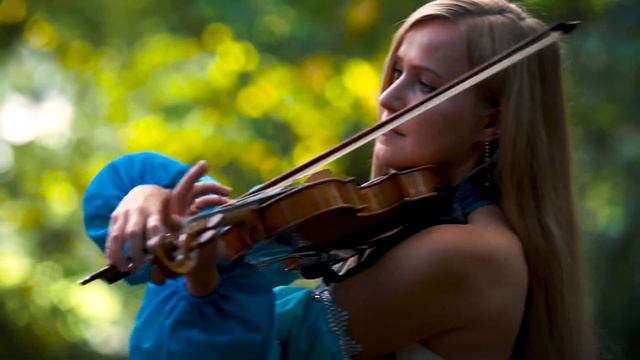 Romantic violin music - Violin Duo Laruan - Romeo and Juliet смотреть онлайн