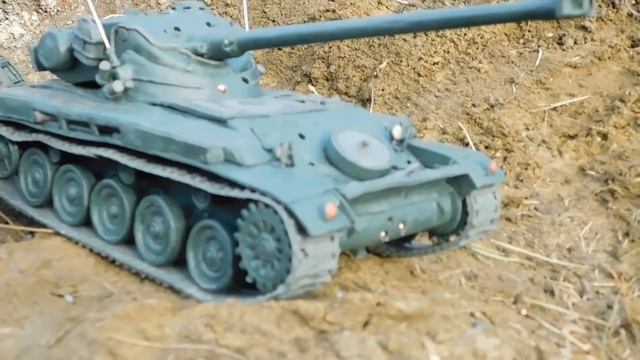 Танки amx 1390 и leopard 1 из пластилина просто постреляшки смотреть онлайн