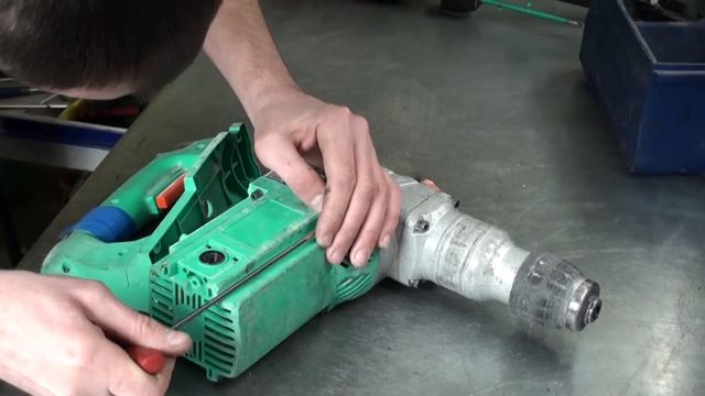 Перфоратор Sturm RH 2514. под нагрузкой бур не вращается - Диагностика / Запчасти на Dyadko.ru смотреть онлайн