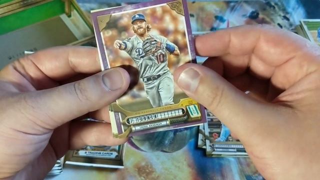 My first baseball break! Gypsy Queen 2022 Booster Box смотреть онлайн