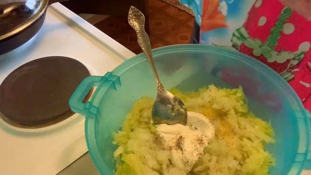 ПРИГОТОВИЛА ВКУСНЫЕ И ПОЛЕЗНЫЕ КОТЛЕТЫ ИЗ КАПУСТЫ смотреть онлайн