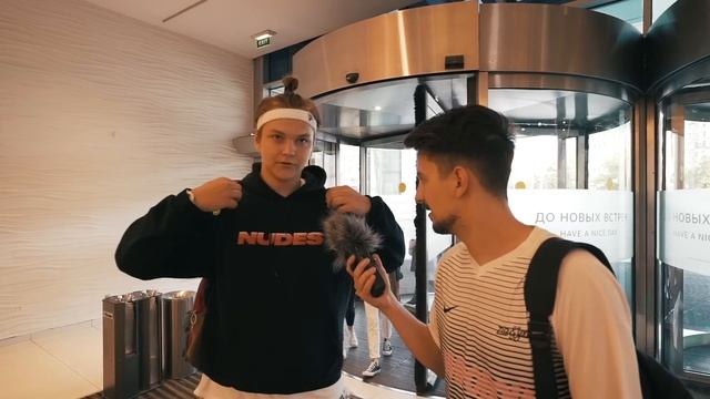 Сколько стоит твой шмот? Лук на 600 000 рублей! Кепка XXXTENTACION и самое дорогое ведро из KFC! смотреть онлайн