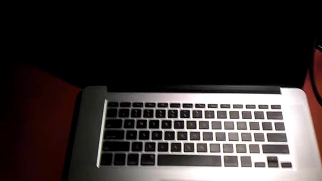 Macbook pro retina diaplay SSD boot up смотреть онлайн