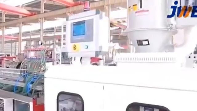 Экструзионная линия для производства рассеивателя PC PMMA смотреть онлайн