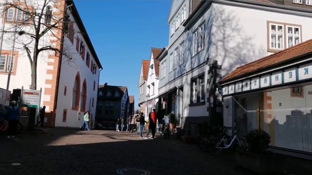 Обзор машин.Города Германии.Замок братьев Гримм смотреть онлайн