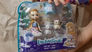 Открываем посылку Enchantimals и Ангелина показывает насекомых Enchantimals (Энчантималс)